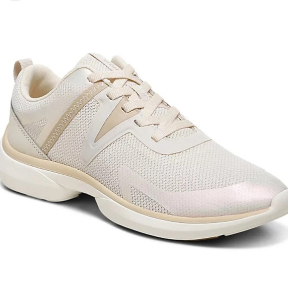 Vionic Shoes - Vionic Mesh Lace-Up‎ Sneakers Leyo Women’s 9 Iridescent Metallic Trainers Cream